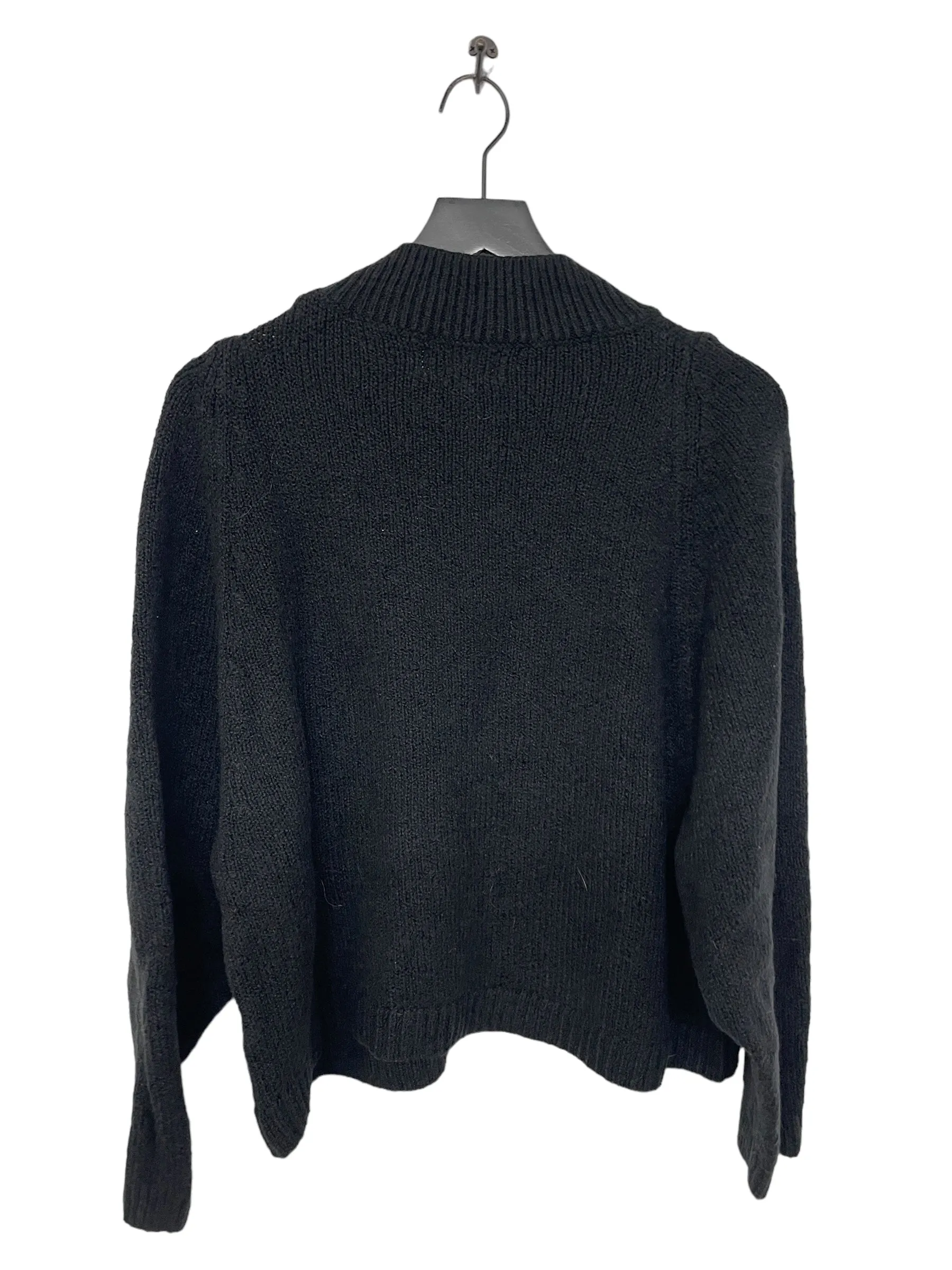 Black Sweater Old Navy O, Size L