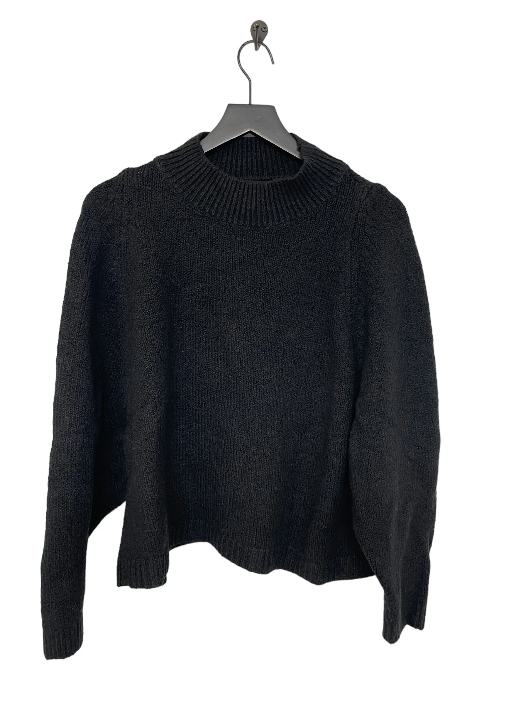 Black Sweater Old Navy O, Size L