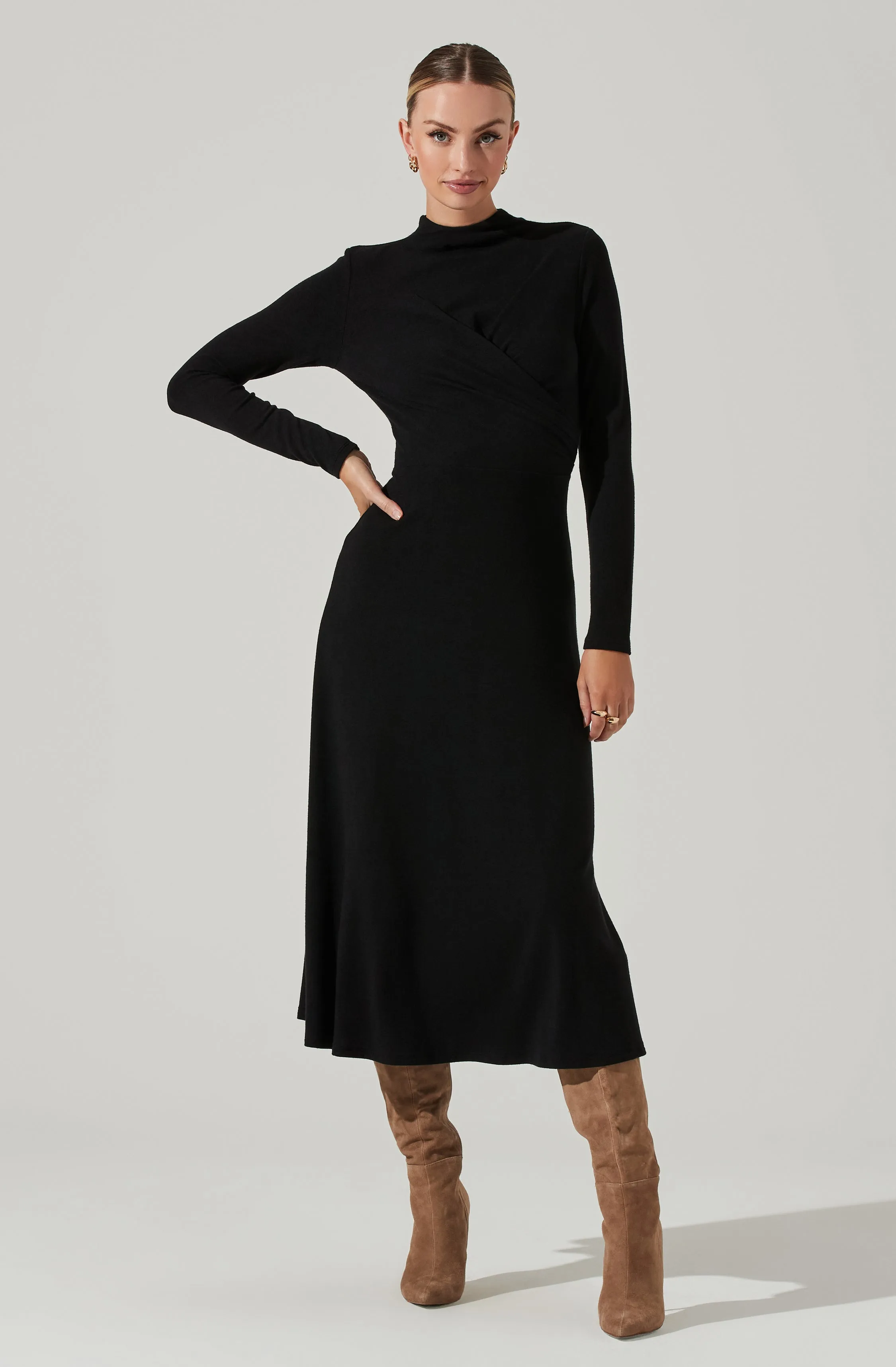 Delancy Open Back Long Sleeve Midi Dress