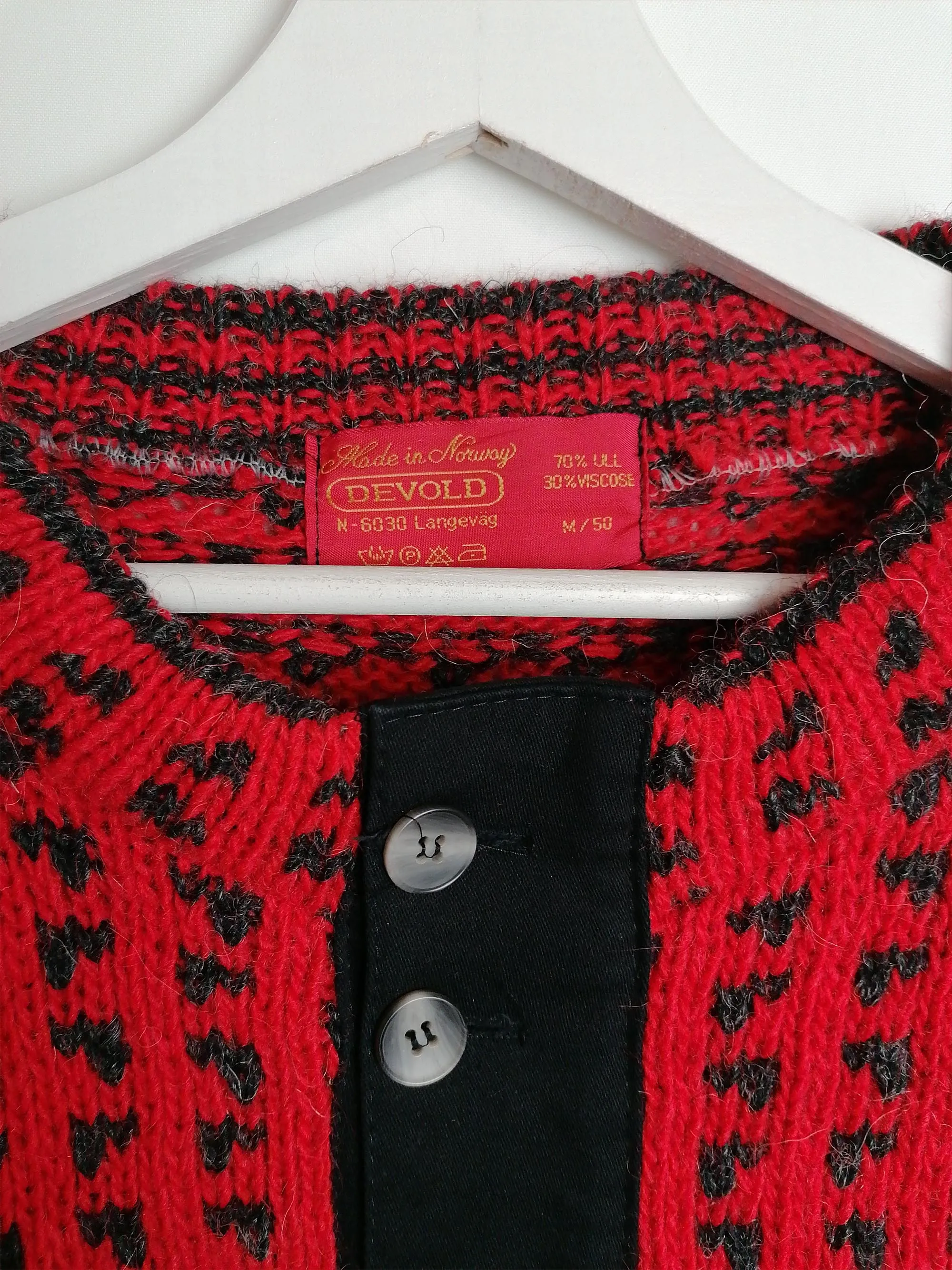 DEVOLD 80's Norway Ski Sweater - size M