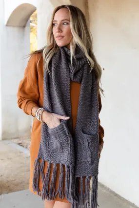 Kolby Knitted Pocket Scarf - Gray