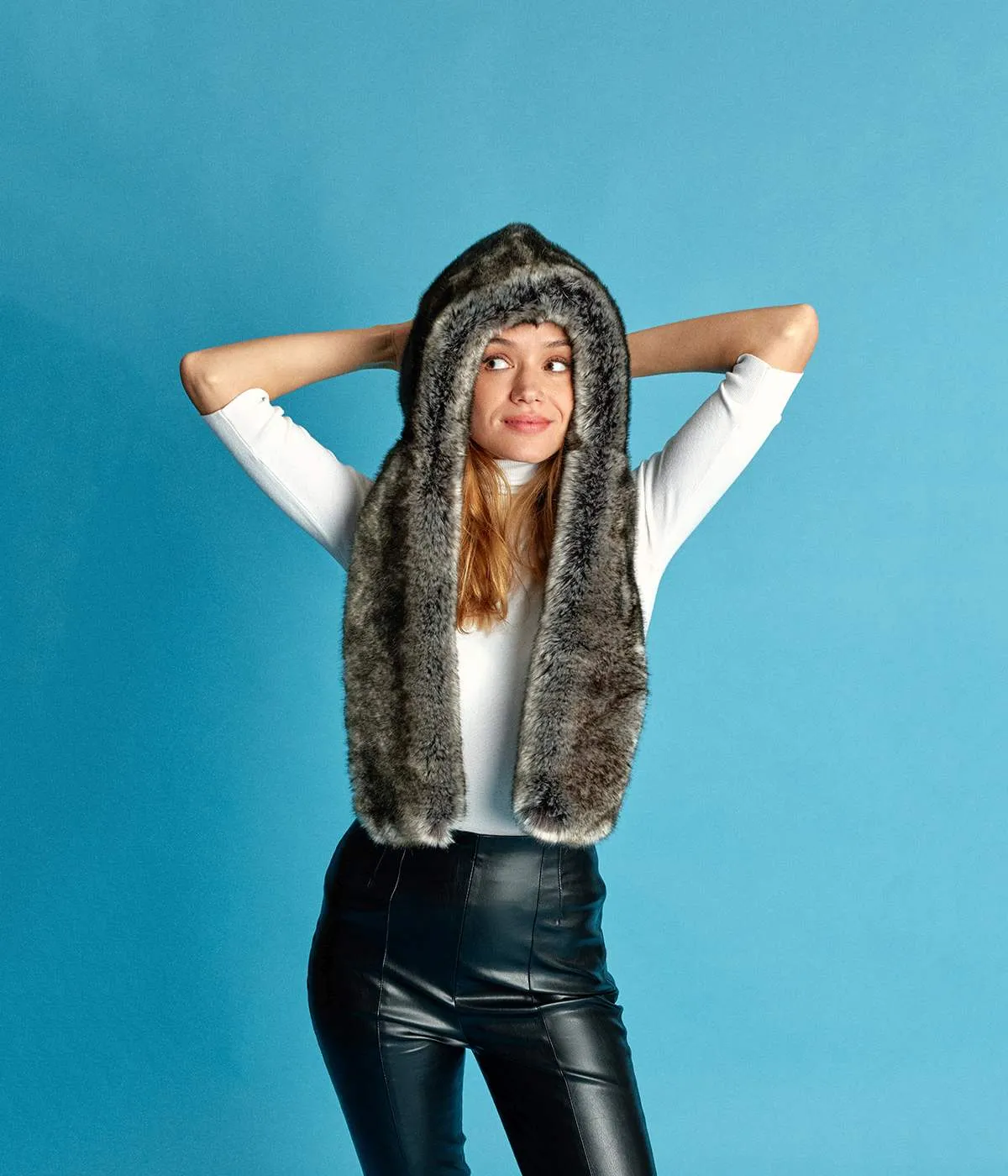 Suzan Vegan Fur Hooded Scarf | Silver Fox